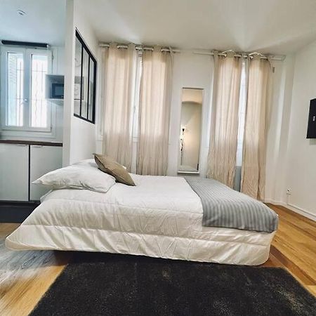 Appartement Tres Beau Studio Refait A Neuf 2 à Saint-Ouen  Extérieur photo